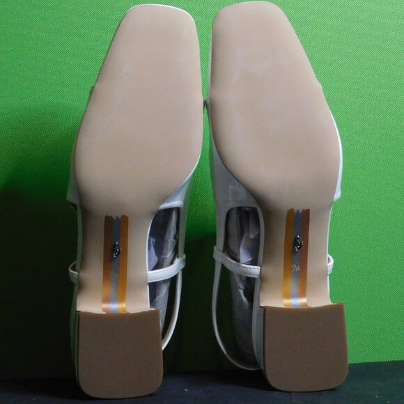 7.5 SIZE Sam Edelman Women's Tarra Pump Bright White Patent - Picture 5 of 5